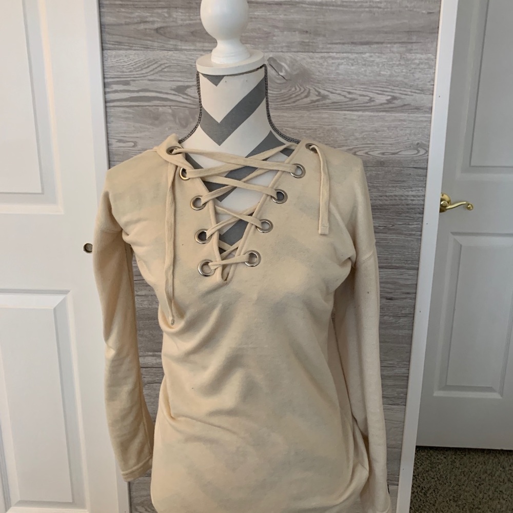 Low cut top or wear as dress